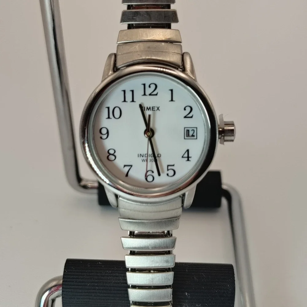 Vintage 2004 Timex Indiglo Date 27mm Women's‎ Quartz Watch Fully Restored